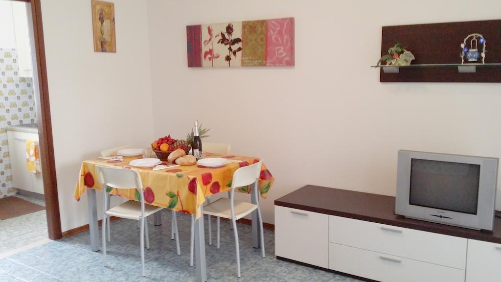 Villa Malaga Caorle Luaran gambar